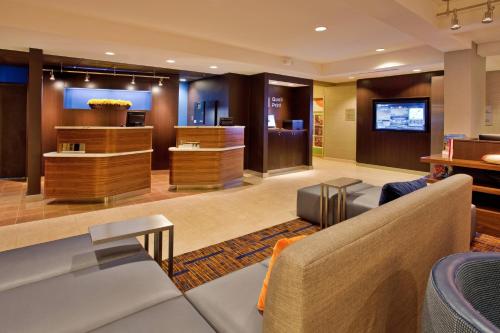 Courtyard Houston Sugar Land/Stafford - image 10