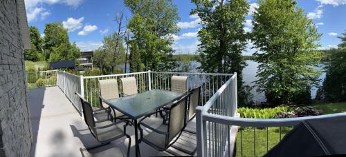 Létesítmények, Chalet spa rivière saint Maurice (Chalet spa riviere saint Maurice) in Grandes-Piles (QC)