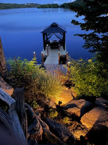 A környék, Chalet spa rivière saint Maurice (Chalet spa riviere saint Maurice) in Grandes-Piles (QC)