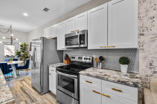 Kitchen, Modern Home with Backyard Oasis in Heart of ATL in Pittsburgh