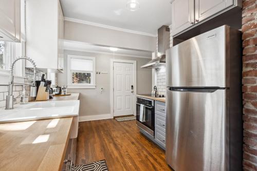 Cozy, Modern Waldo Escape, Kansas City (fotografie 10)