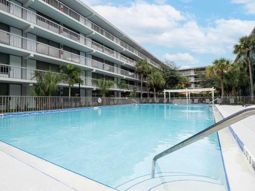 Chilling 1BR Home in Orlando Next to Disney in Vineland, USA