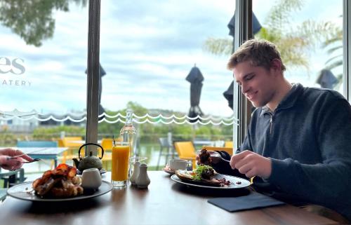 Restoran, Tides Hotel in Nelson