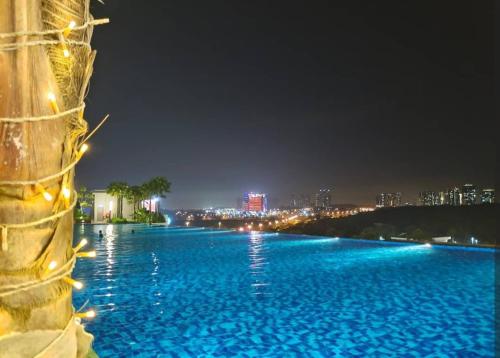 บ้านเดี่ยว 1 ห้องนอน 1 ห้องน้ำส่วนตัว ขนาด 75 ตร.ม. – จีแลงพาทา/เลโก้แลนด์ (Sunway Grid 2313Cyberpunk/Sunway Bigbox/Golf) near ทางด่วนเซคกั้น ลิงค์