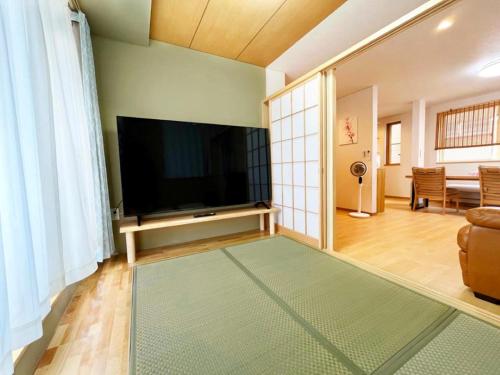 WE Hotel Family House