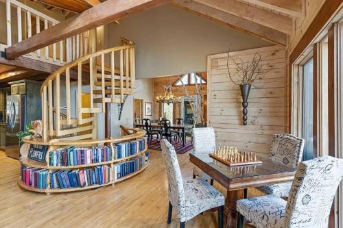Luxe Big Canoe Lodge - Blue Ridge - Mountain Views in Aska, USA
