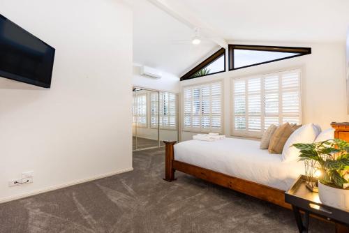 The Atrium by Experience Jervis Bay in St Georges Basin
