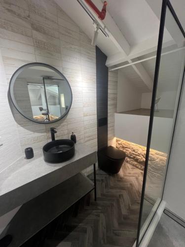 Superior Triple Room image 7