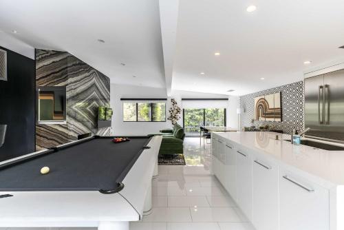 3M Hollywood Exclusive Oasis in Los Angeles, USA