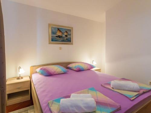 Apartment Sun & Sky - Two Bedroom Apartment with Balcony and Sea View