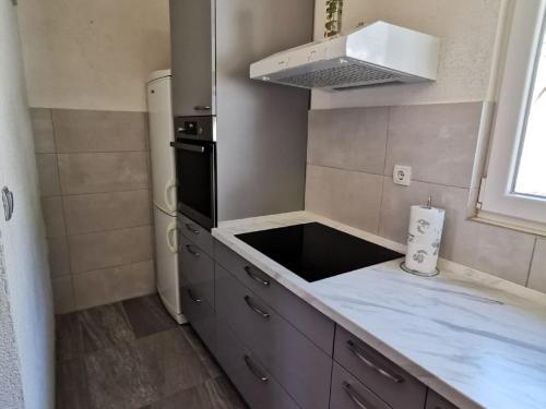 مطبخ, Apartment Nera ST - Two-Bedroom Apartment with Sea View in أوميس