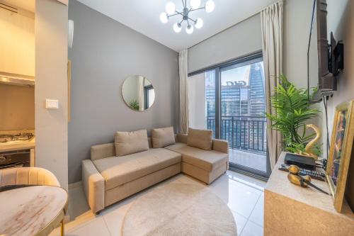 Homes Beyond l 1BR Close to Business Bay Metro, Dubaj (zdjęcie 3)