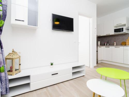 ABC Lapad Apartments - Premium One Bedroom Apartment with City View Apartman B