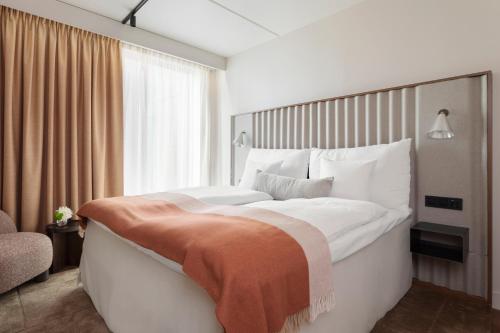 2 twin beds