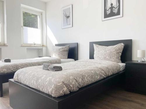 Modern & Chic Apartments with Terrace or Balcony 5