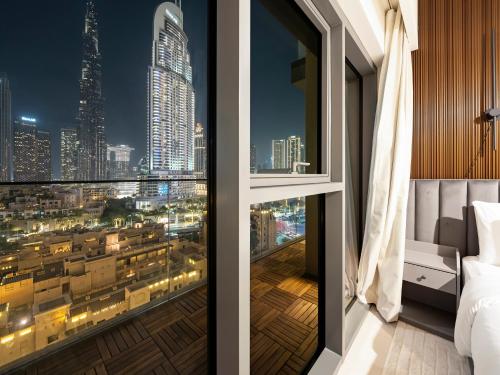 SmartStay at Burj Royale - Full Burj Khalifa View - Brand New Luxury Apartments