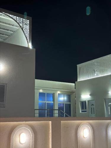 Al Jiwirah Nights Chalet أستراحة ليالي الجويرة (Al Jiwirah Nights Chalet أستراحة ليالي الجويرة) in Hilf