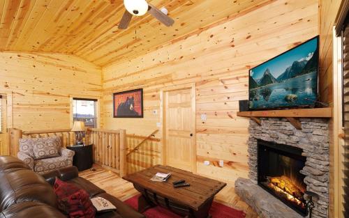 Mountain Life in Sevierville, USA