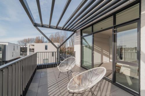 Chic and Contemporary Living at Cambridge Terrace