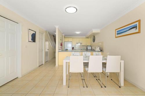 Pier 8 by Experience Jervis Bay, Huskisson (photo 5)