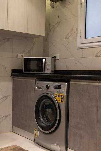 Mohandeseen Luxury Apartment