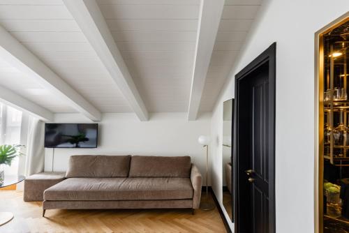 Superior Triple Room image 3