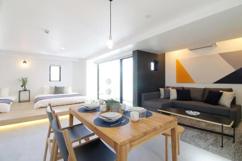 bHOTEL Heiwaodori 902 - Huge Apt in Famous Hiroshima dori for 6p