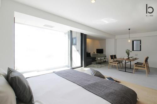 bHOTEL Heiwaodori 1002 - High Rise Apt Famous Hiroshima dori 6ppl