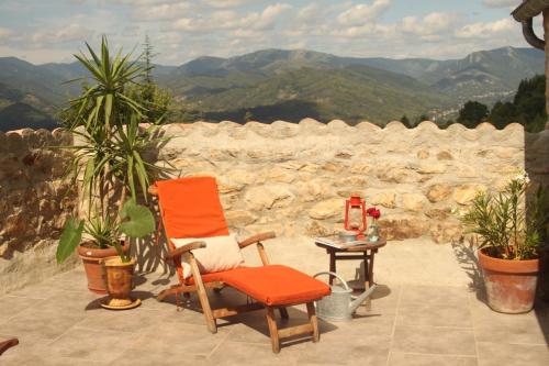 Loft avec terrasse panoramique gîte à louer Chirols