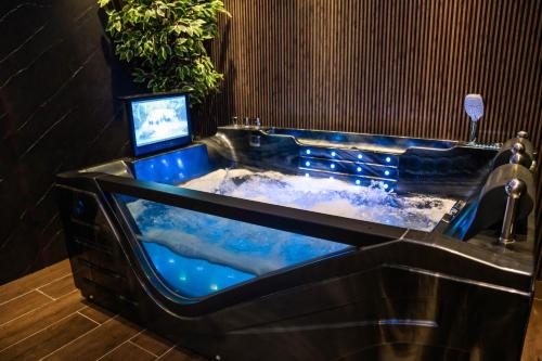 Spa, צימר אדל - Zimmer Adel in Tiberias