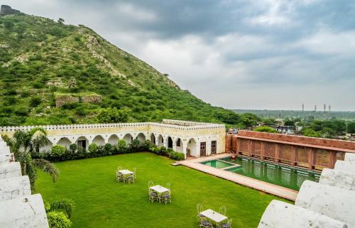 A szálláshely kívülről, Khawa Palace and Resort in Bhandarej