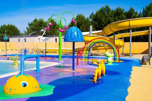 水上乐园, Camping Officiel Siblu Les Oyats in 塞纽斯