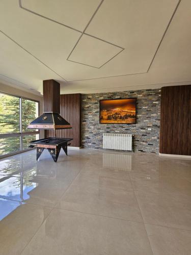 Hotel L'Aiglon in Бчарре