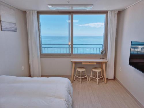 The First Ocean Songjeong