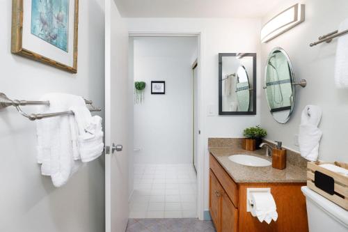 Kona Plaza#411 - image 11