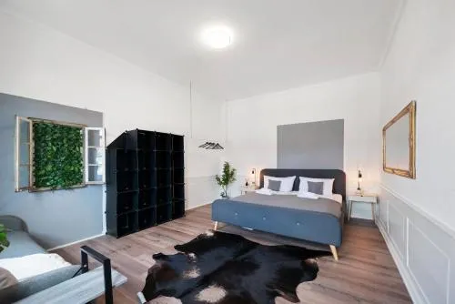 BackHome - SUITE XL - Parkhaus - Fantastische Schlosslage - SmartTV - Waschmaschine - Netflix - 90qm - 24h Checkin - Apartment 2 in Ludwigsburg, Deutschland