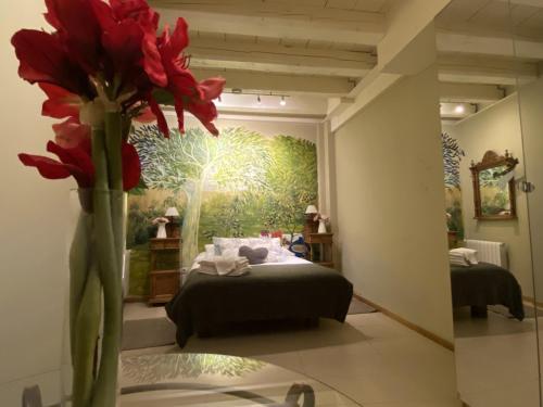 2 bedrooms, 3 beds