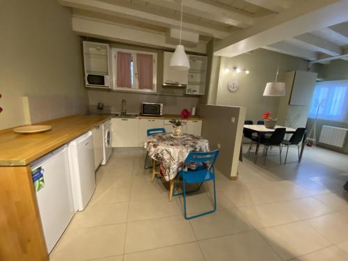 Refitolería Apartamentos - image 7