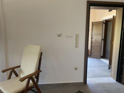 Galini apartment in Sesi (Gramatiko)