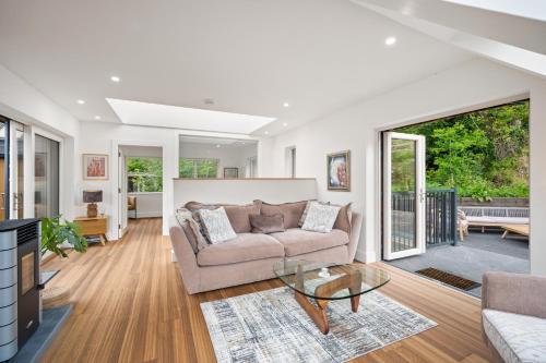 Herons Nest in ยอล