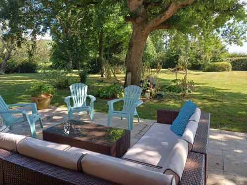 Dārzs, Chateau in sw France - Comfortable 6 Bedroom House in Thermes-Magnoac