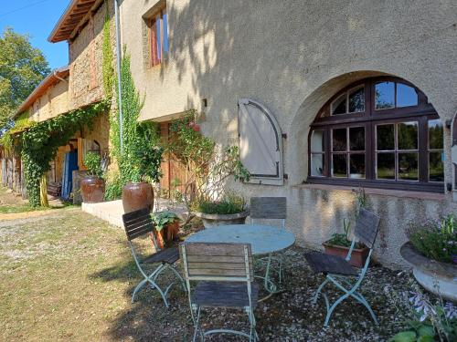 Viesnīcas āriene, Chateau in sw France - Comfortable 6 Bedroom House in Thermes-Magnoac