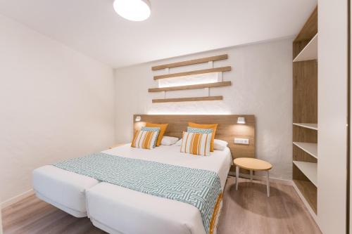 R2 Maryvent Beach Apartments - image 12
