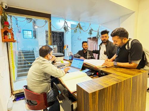Lobby, MAD SQUAD HOSTEL in Varanasi