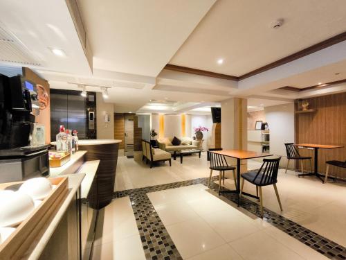 Great food & dining