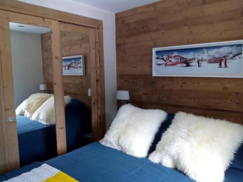 Appartement lumineux avec balcon a Meribel, proche pistes et commerces - FR-1-355-128 in Meribel