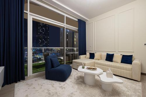 SmartStay at Zaya Hameni - Modern Luxury Apartments - Unique in JVC - image 10