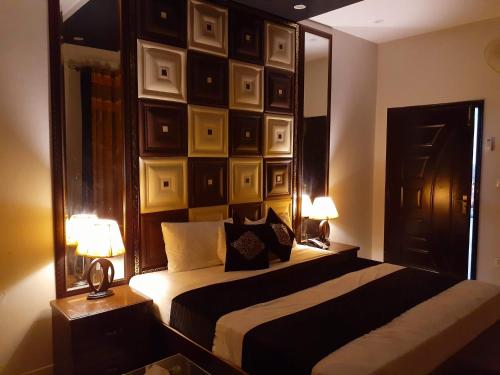Park View Hotel Gulberg - image 4