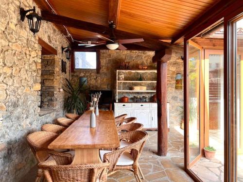 virtuve, Casa Martinach - L'Amfitriona in Sant Martí de Canals