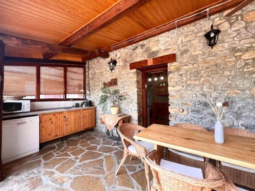 virtuve, Casa Martinach - L'Amfitriona in Sant Martí de Canals